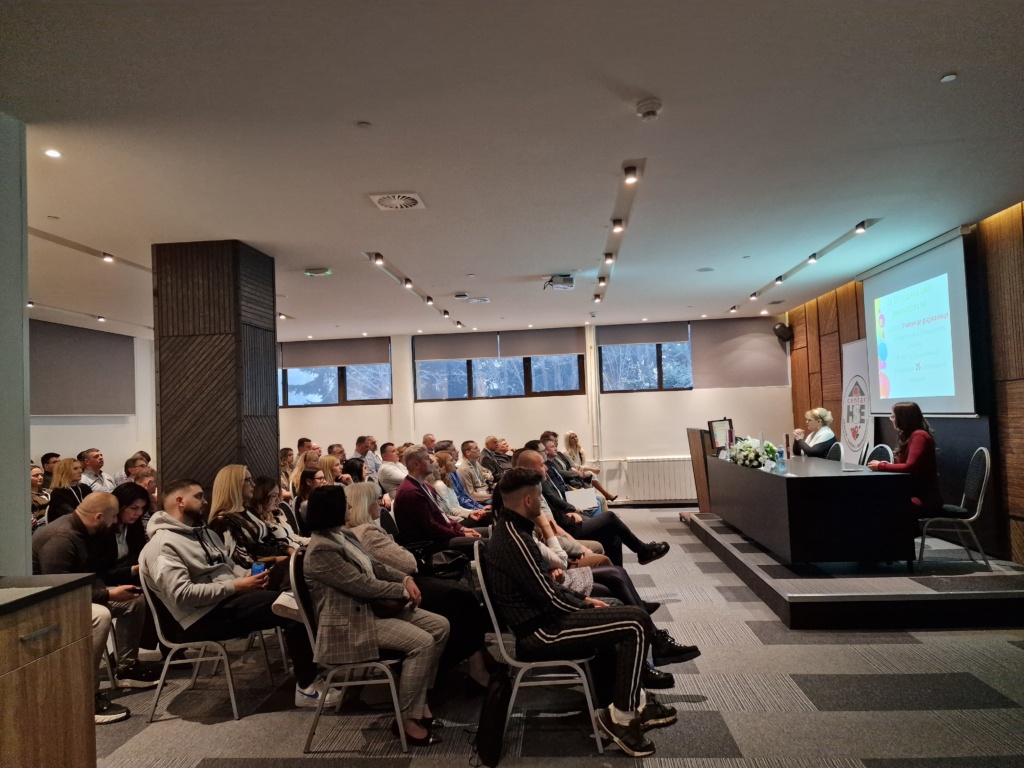 sala-za-konferenciju